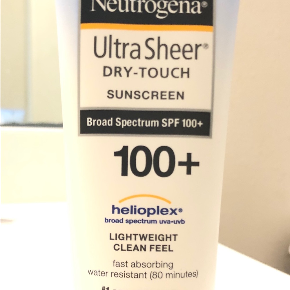 Neutrogena Ultra Sheer Dry Touch Sunscreen